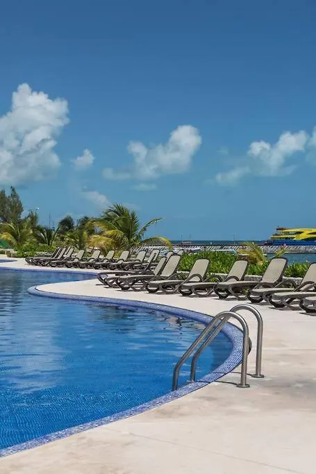 Reef Beachfront 3Bdr Apartment By Casa Paraiso Cancún
